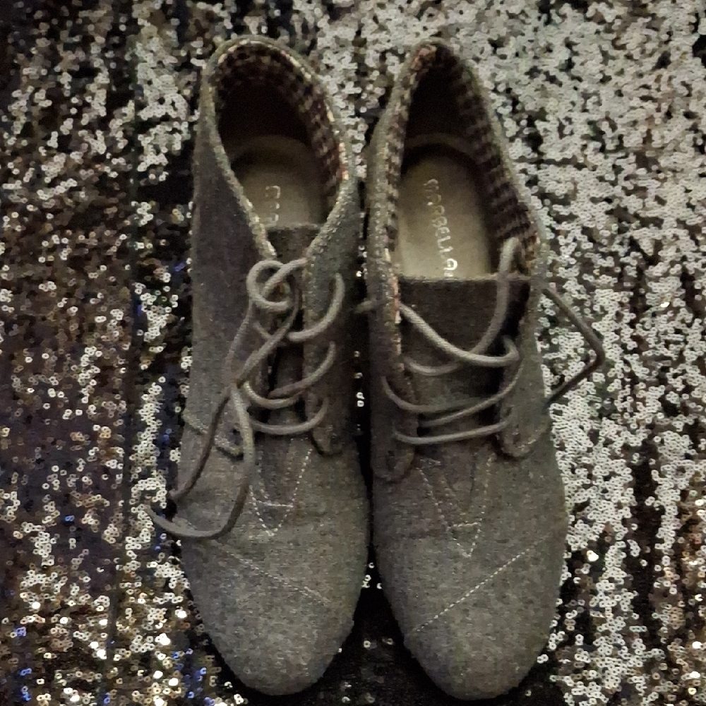MARELLA Black and Gray Patterned Footwear